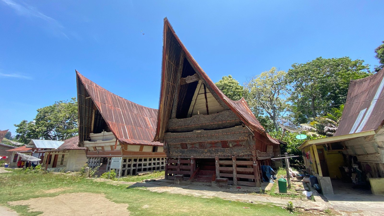 Rumah Bolon